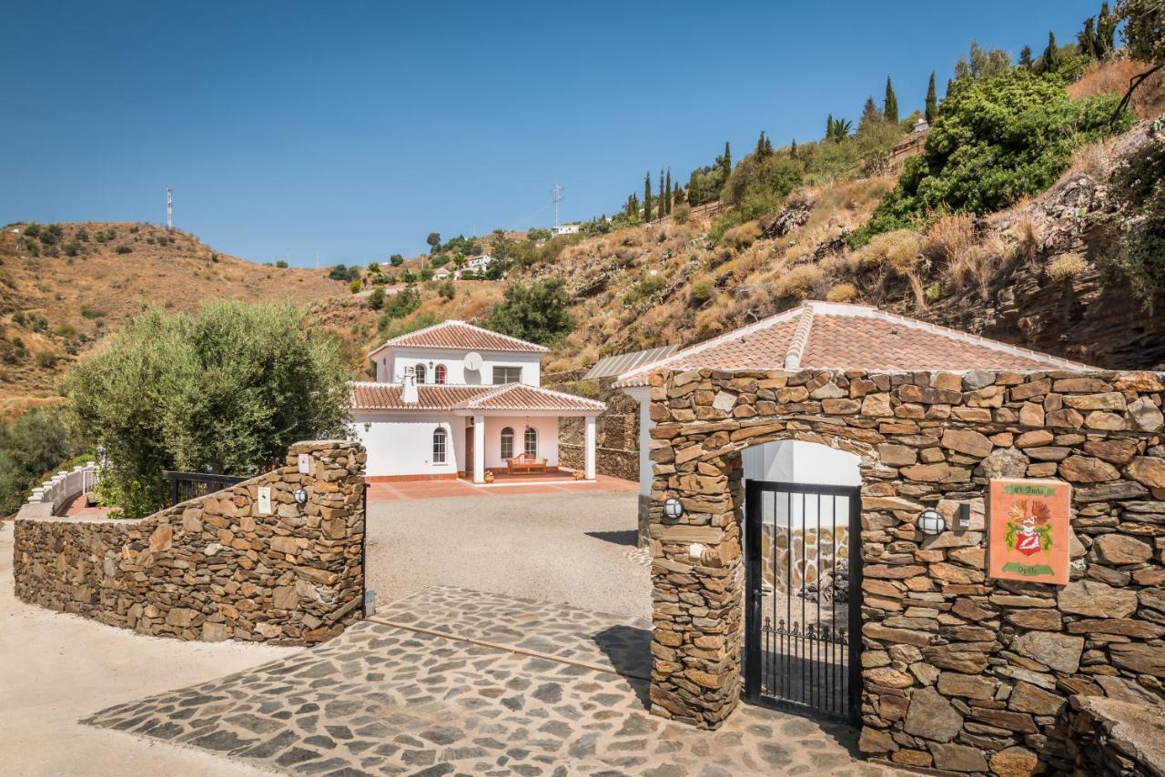 Villa El Ancla Sayalonga Екстериор снимка